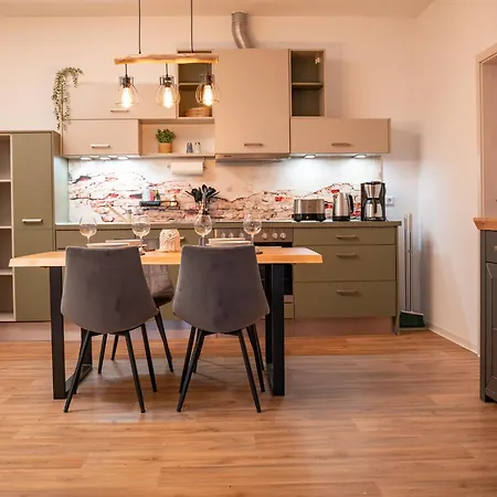 Apartman 80 Qm Altstadt Apartment I Ruhig I Parkplatz I Top Lage