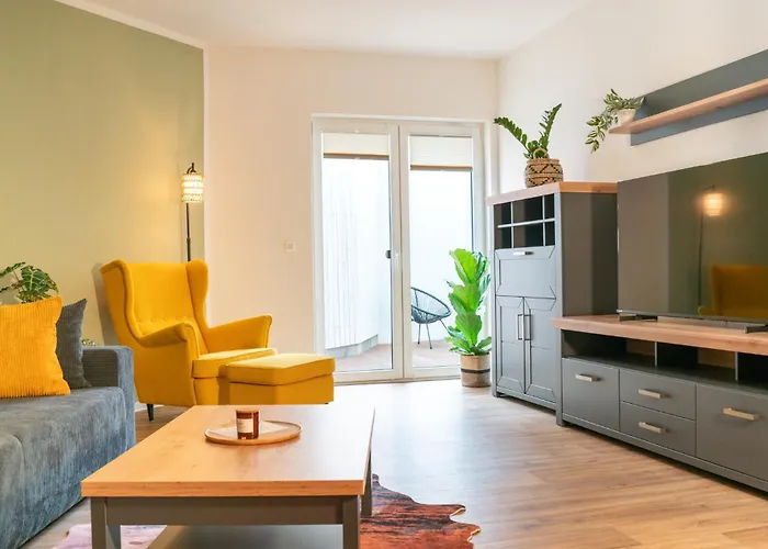 80 Qm Altstadt Apartment I Ruhig I Parkplatz I Top Lage Apartman