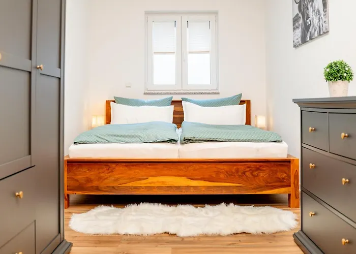 Apartman 80 Qm Altstadt Apartment I Ruhig I Parkplatz I Top Lage *